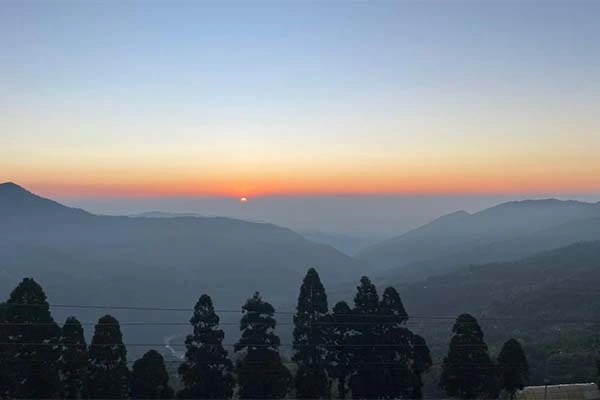 Sun rise in Kanchanjunga