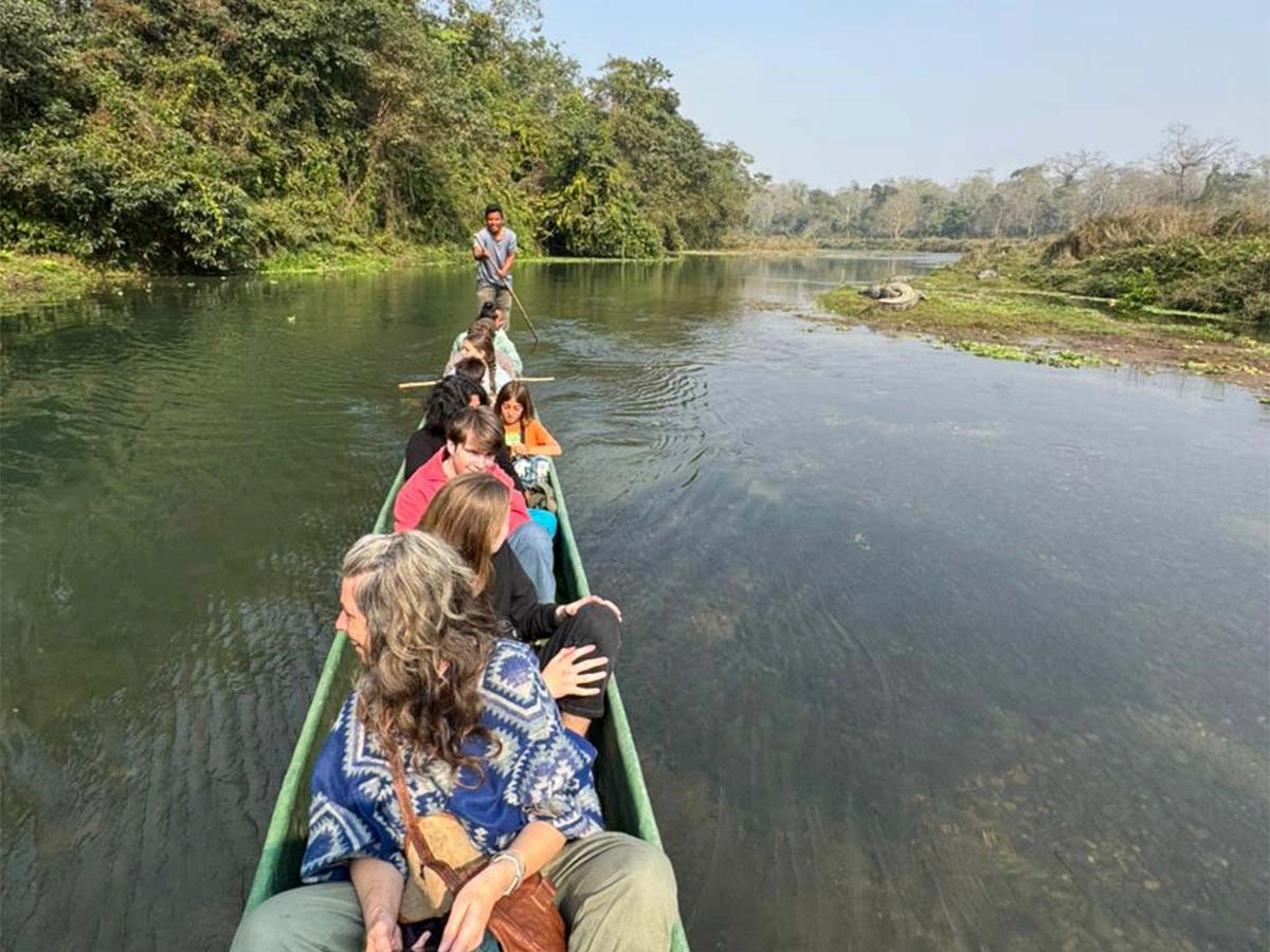 Canoe ride in Rapti River