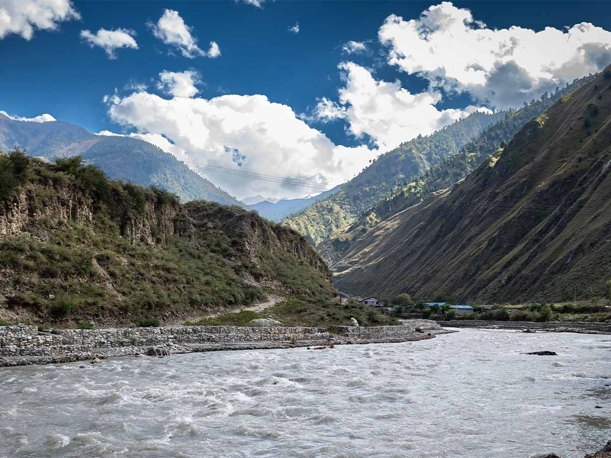 River flowing down from dolpo