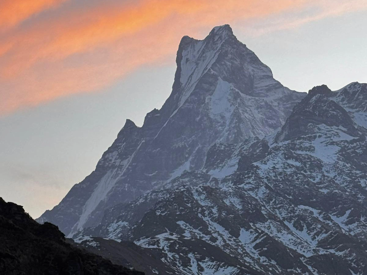 Sun set in Machhapuchhre